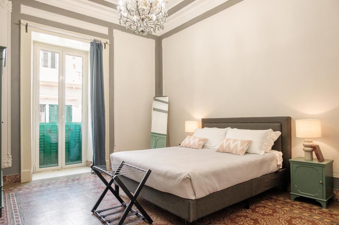 Borgo Antico Rooms Мессина Экстерьер фото