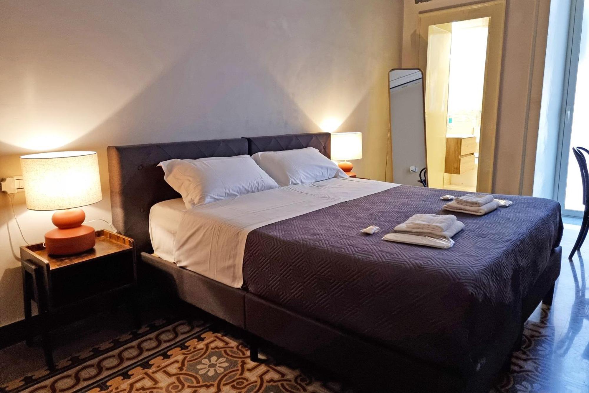 Borgo Antico Rooms Мессина Экстерьер фото