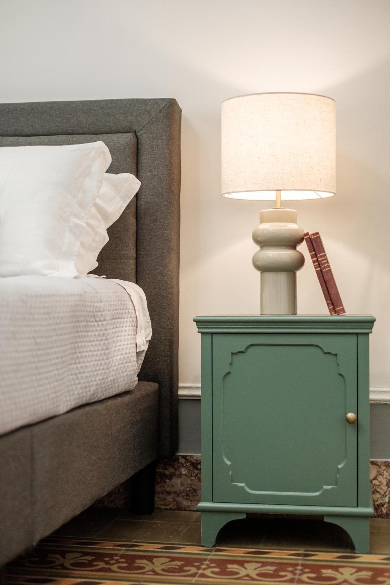 Borgo Antico Rooms Мессина Экстерьер фото