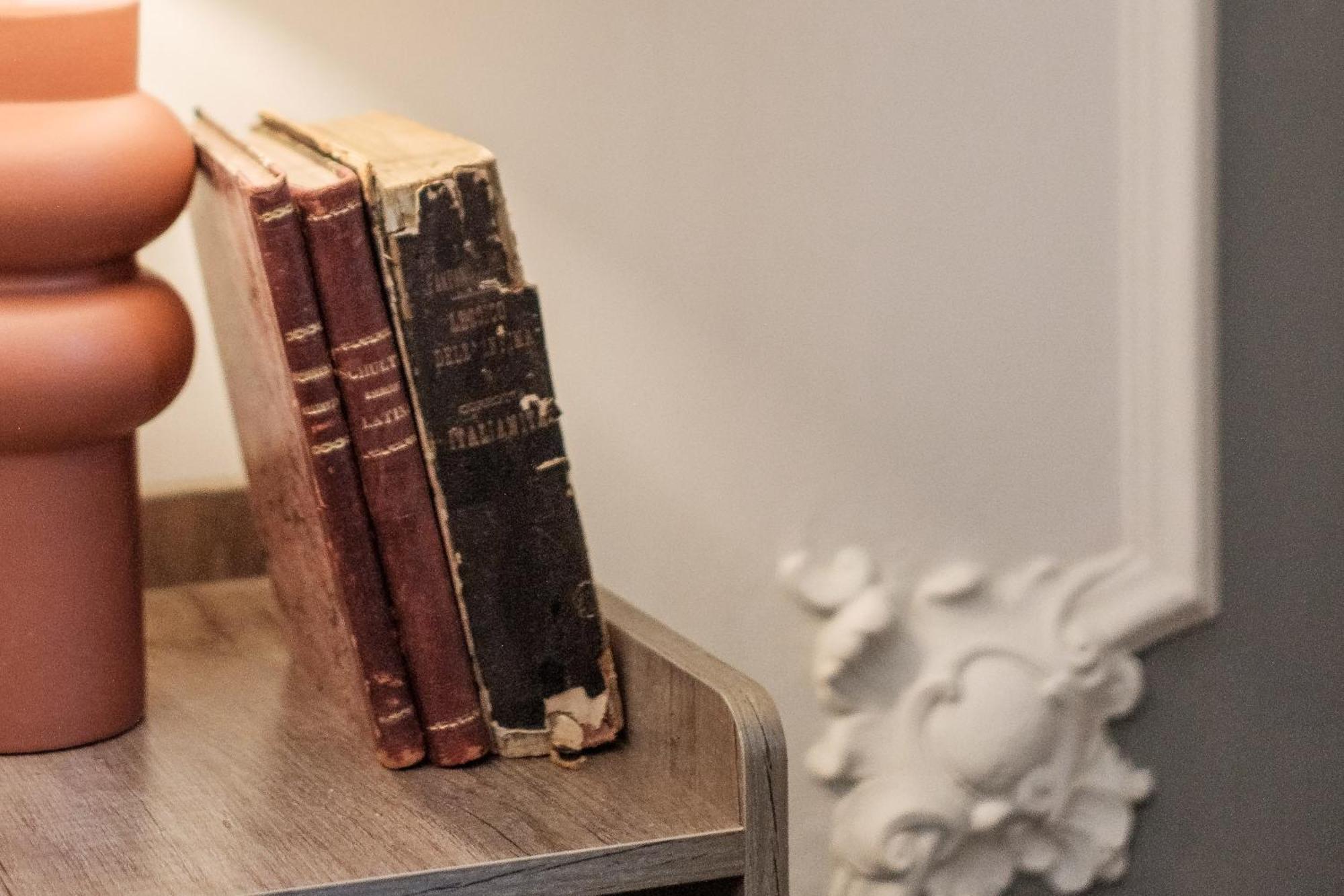 Borgo Antico Rooms Мессина Экстерьер фото